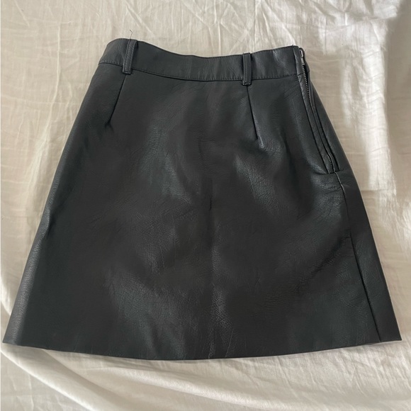 H&M Mini Leather Skirt - Picture 4 of 4